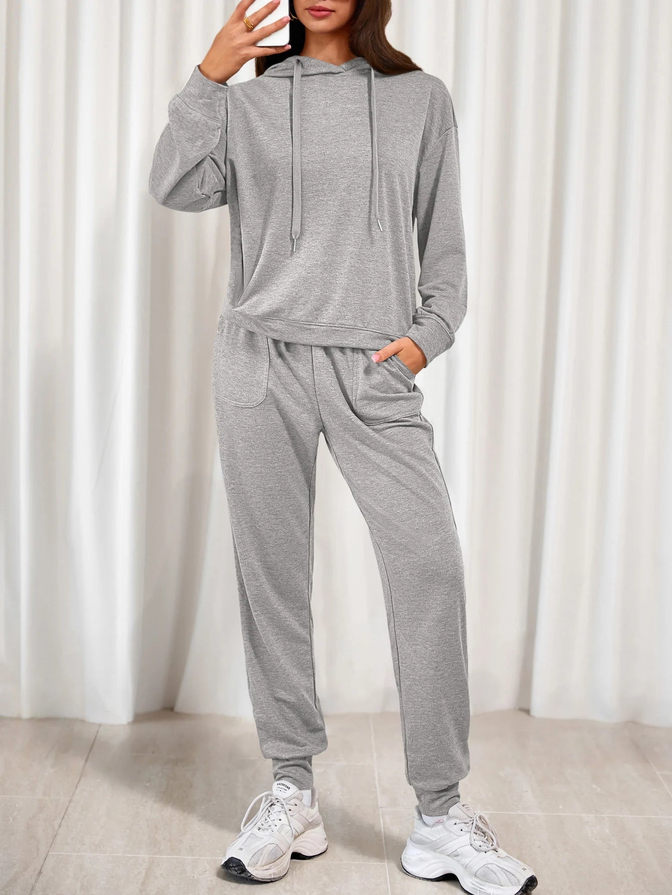 Women's Two Piece Outfits Sweatsuits Lounge Sets Hoodies Sweatshirt Joggers Sweatpants Fall Fashion Clothes