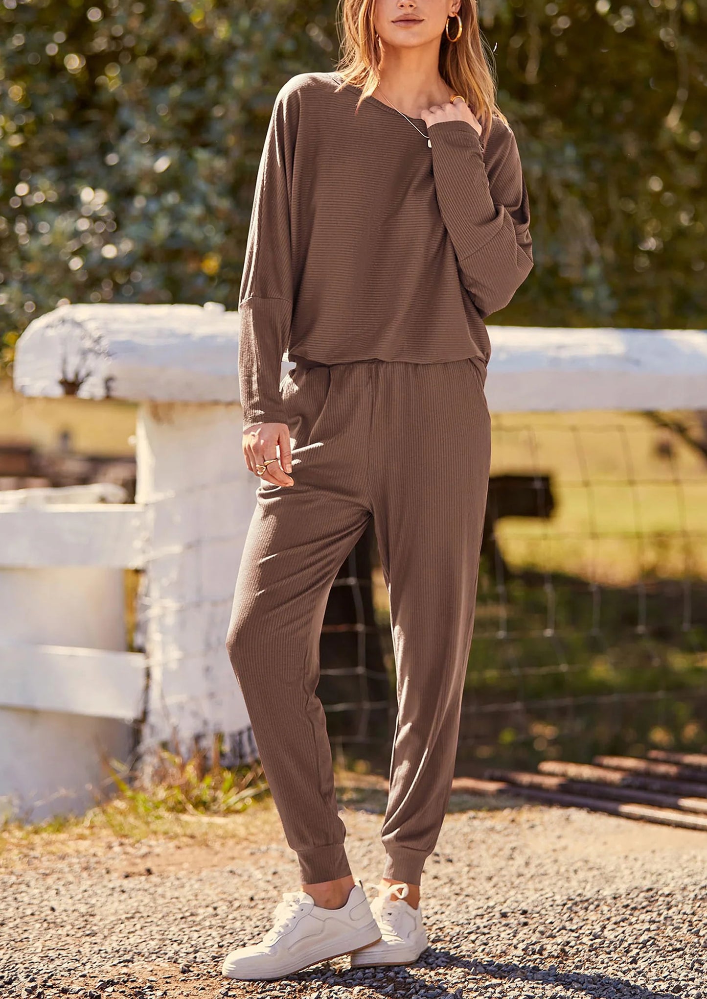 Women's Fall 2 Piece Lounge Set Long Sleeve Tops Ribbed Pants Spring Matching Sweatsuit Travel Outfits Clothes