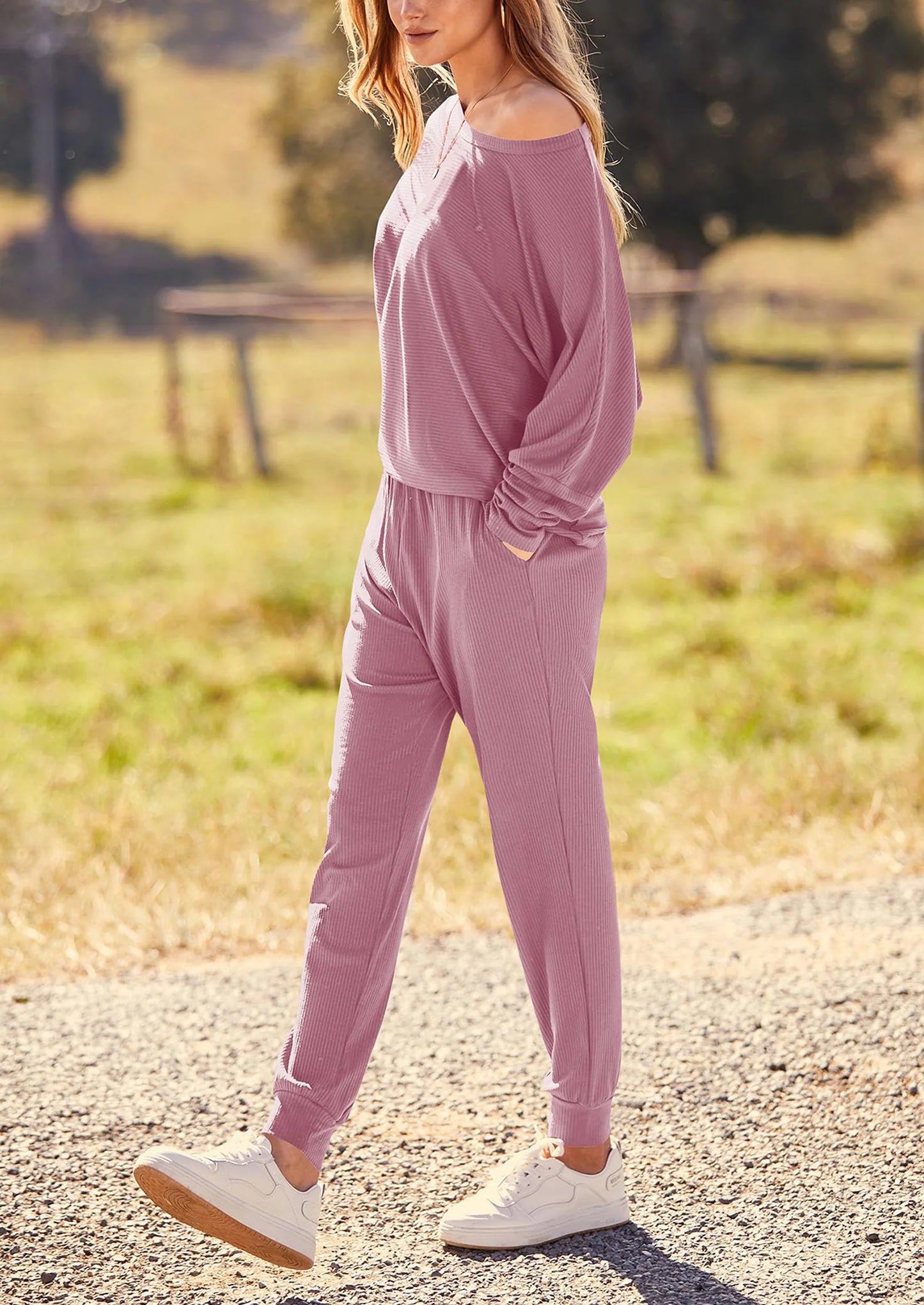 Women's Fall 2 Piece Lounge Set Long Sleeve Tops Ribbed Pants Spring Matching Sweatsuit Travel Outfits Clothes