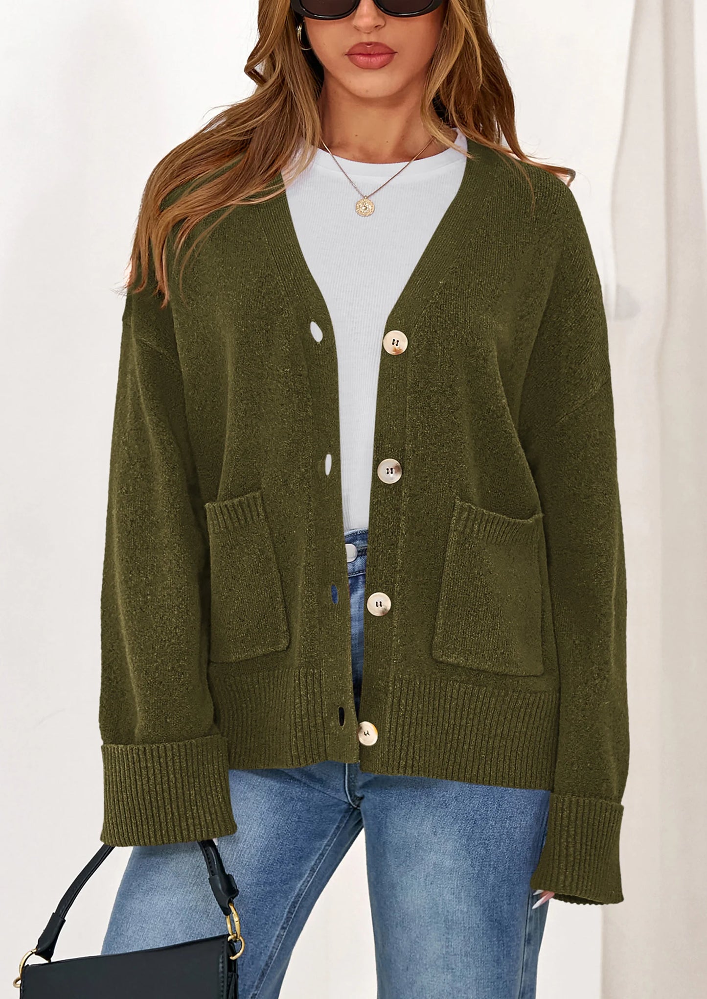 Women's Oversized Cardigan Sweaters Trendy Chunky Knit Long Sleeve V Neck Button Down Fall Winter Outfits