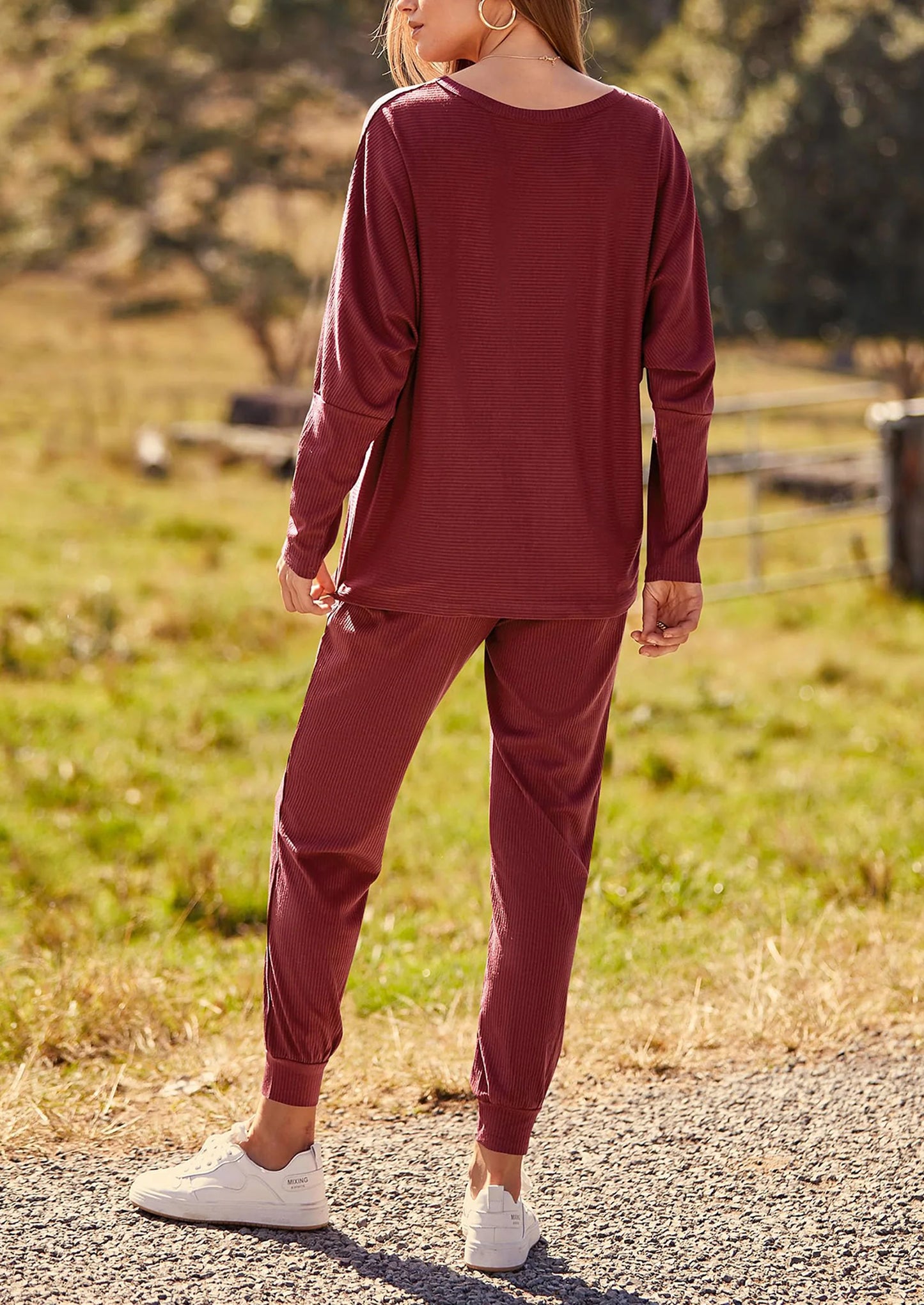 Women's Fall 2 Piece Lounge Set Long Sleeve Tops Ribbed Pants Spring Matching Sweatsuit Travel Outfits Clothes