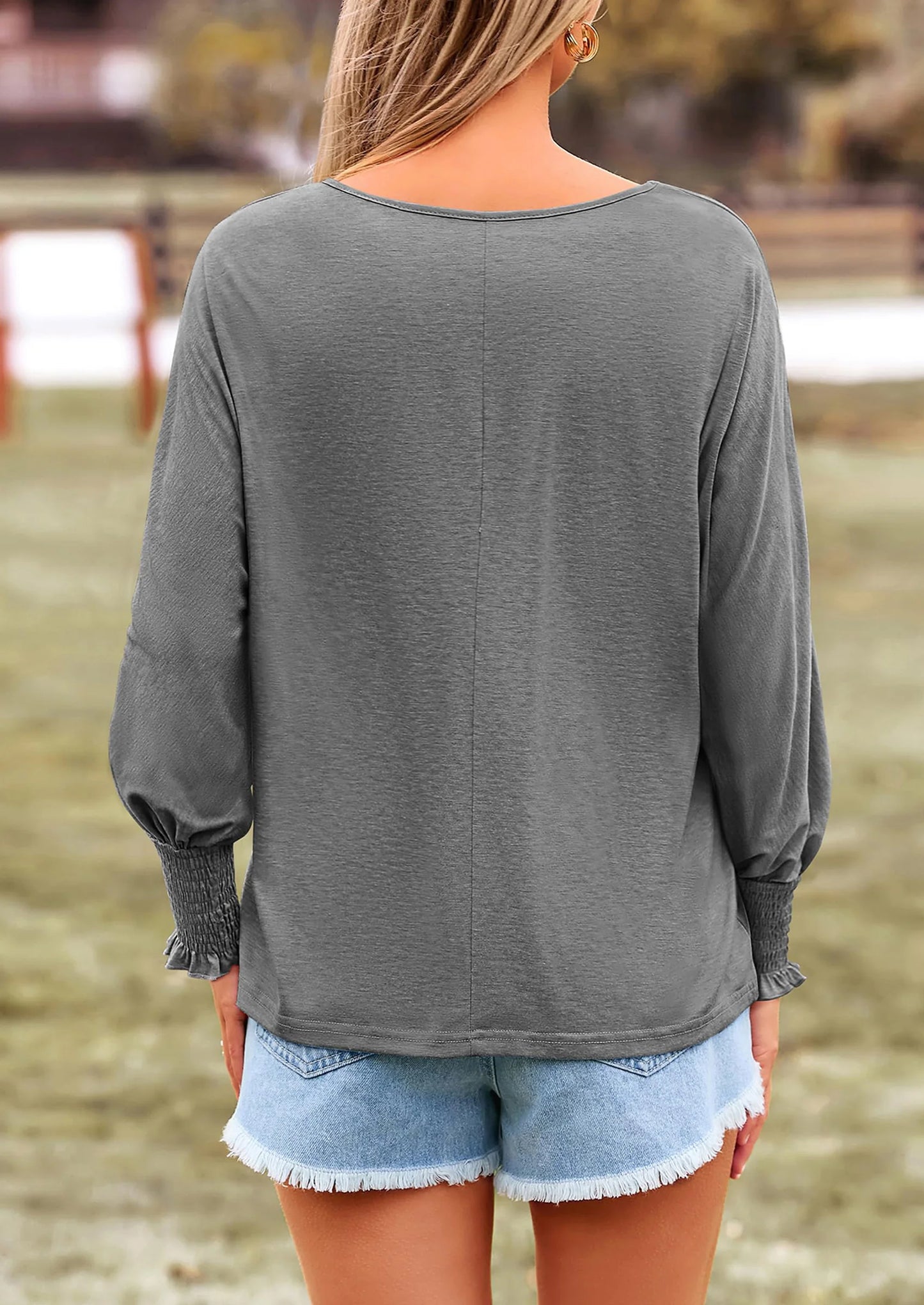 Women's Spring Fashion T Shirts Puff Long Sleeve Crewneck Casual Basic Tee Tops Blouses