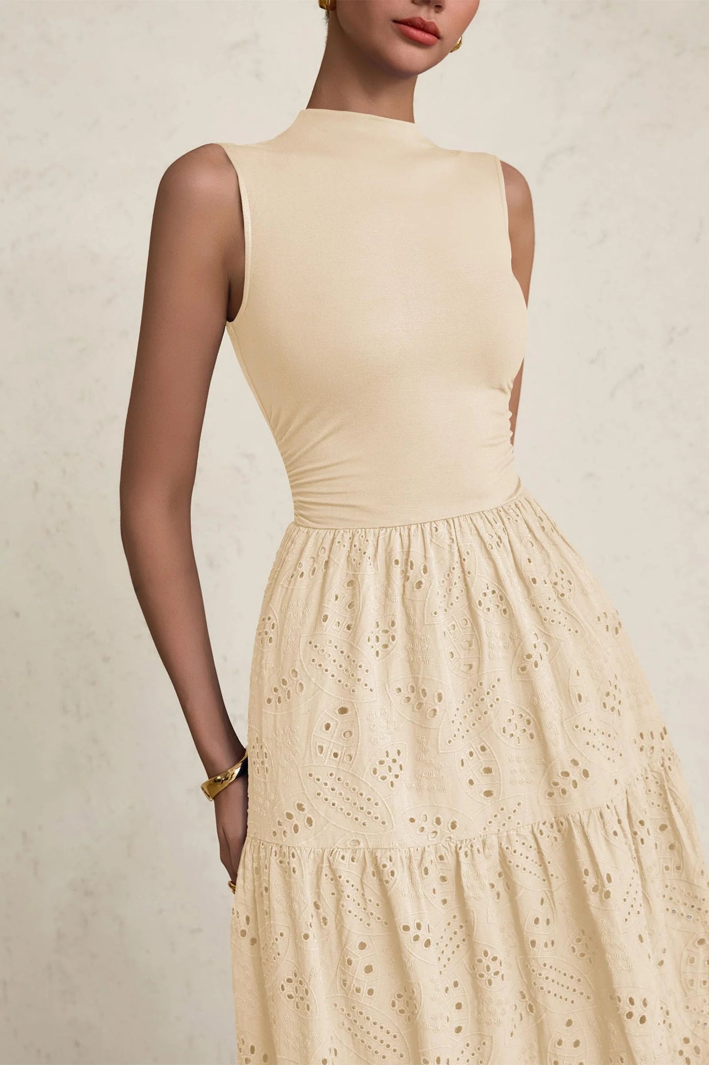 Dresses for Women Casual Eyelet Sleeveless Wedding Guest Maxi Dress Tank Top Sundress with Pockets