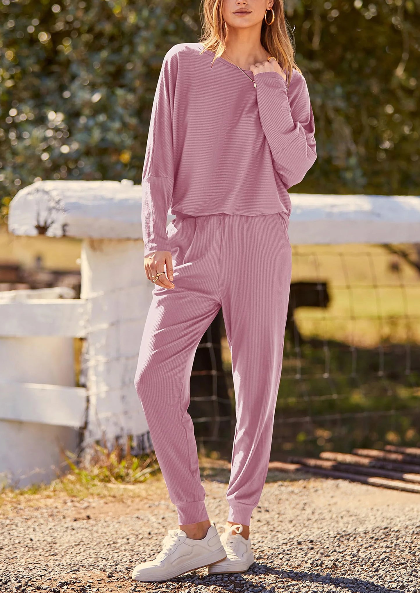 Women's Fall 2 Piece Lounge Set Long Sleeve Tops Ribbed Pants Spring Matching Sweatsuit Travel Outfits Clothes