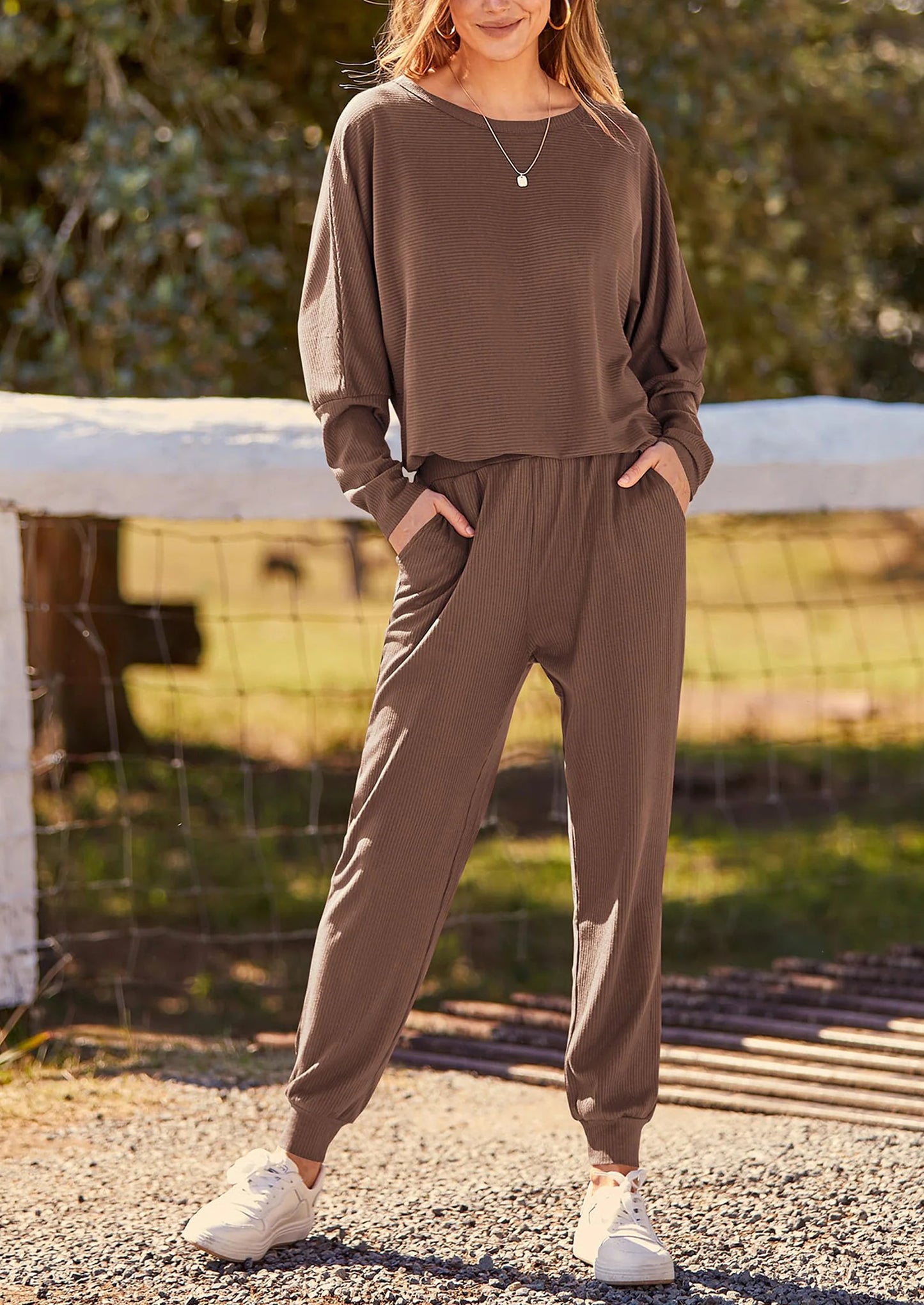Women's Fall 2 Piece Lounge Set Long Sleeve Tops Ribbed Pants Spring Matching Sweatsuit Travel Outfits Clothes